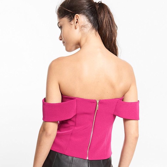 Express Fitted Off the Shoulder Top Shirt Tank - Picture 4 of 7
